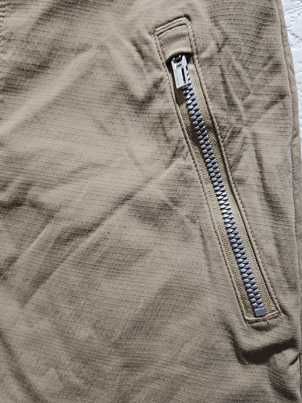 Athleta Khaki Utility Skort - Picture 3 of 10